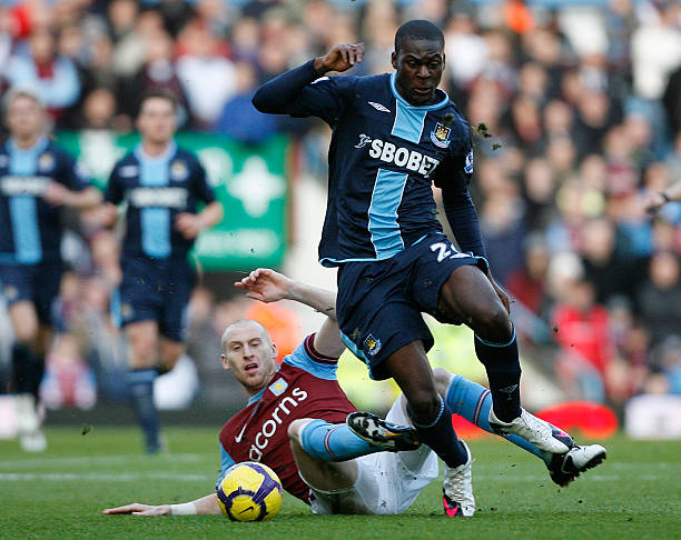 他完成了一 他完成了一