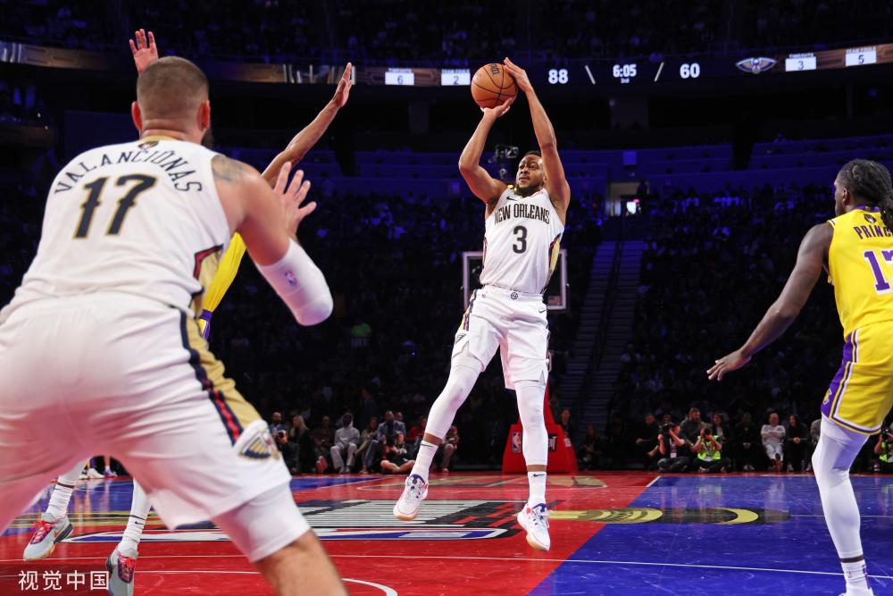 场的表现稍 场的表现稍