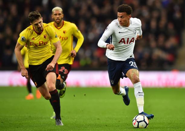 后鼓励球员 后鼓励球员