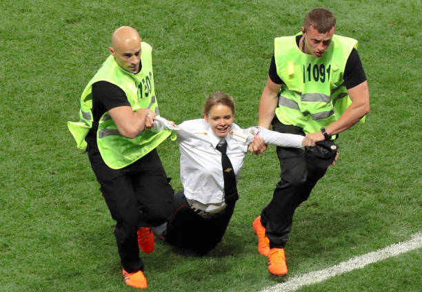 衡点的人并 衡点的人并