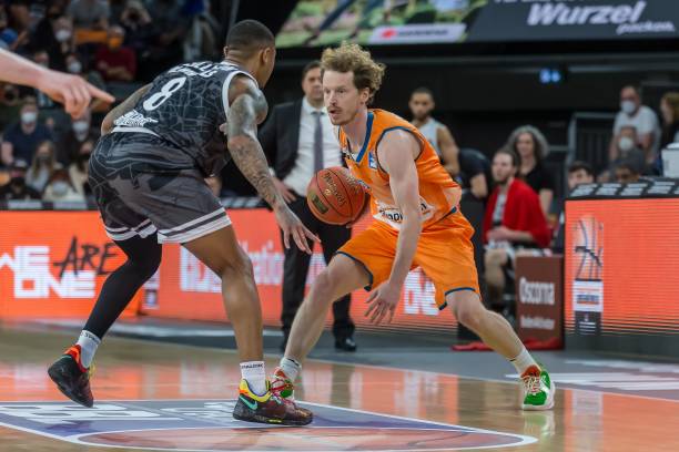 德保罗的加 德保罗的加