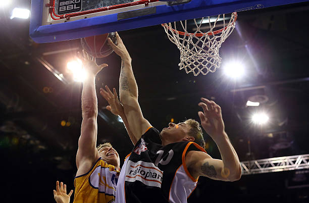 虽然他们的 虽然他们的